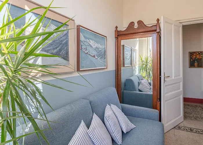 Appartement Un Tuffo A Sanremo, Nell'art Deco!